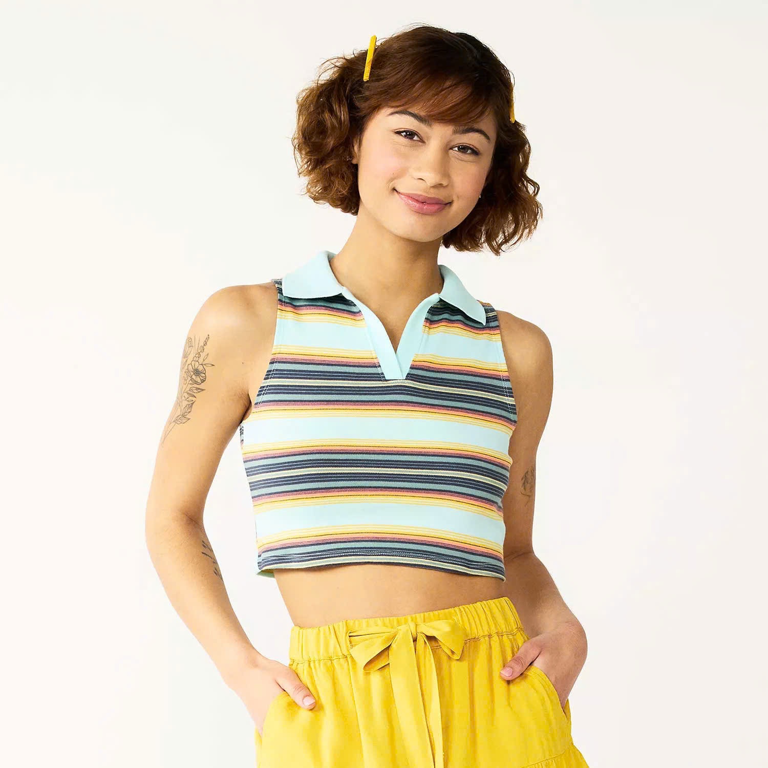 Áo thun croptop cổ sơ mi SO