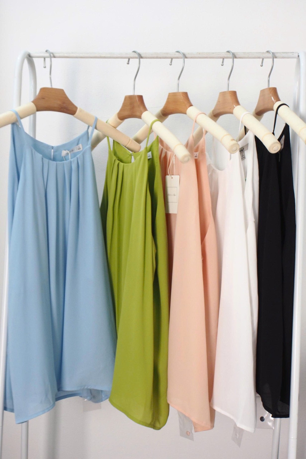 Áo ACTIVE dạng yếm