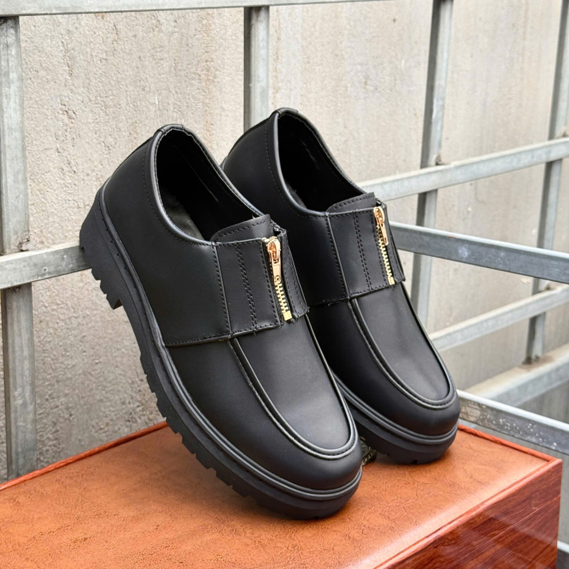Giày loafer nam phối khóa kéo, đế khâu viền