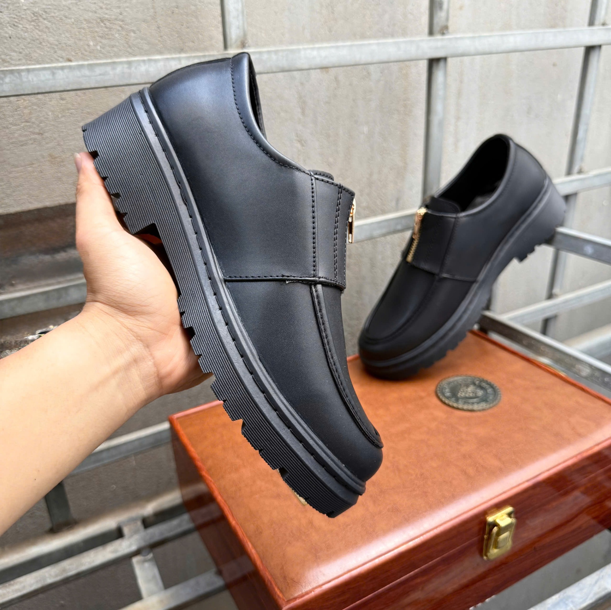 Giày loafer nam phối khóa kéo, đế khâu viền