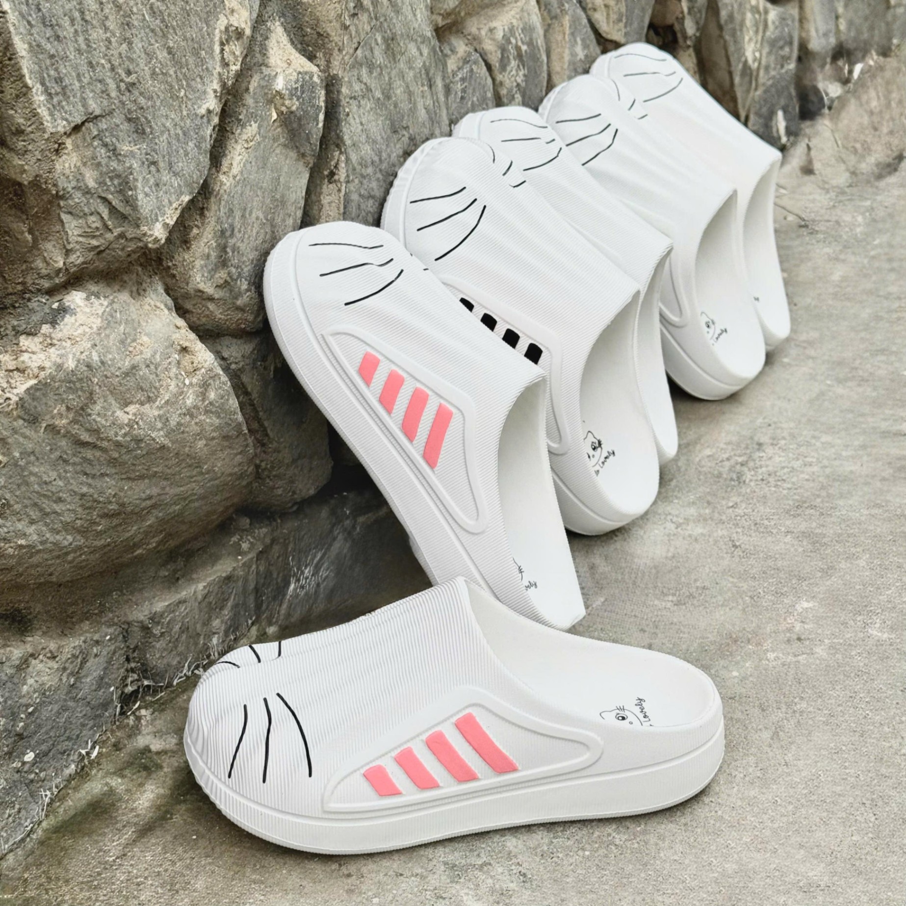 [CHỌN LÙI 1-2 SIZE] Dép sục nữ siêu nhẹ, mang êm chân, dép không thấm nước size 36 đến size 39