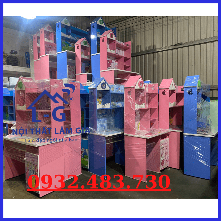 Bàn học nhựa đài loan cho bé gái in 3d công chúa Rộng -1m