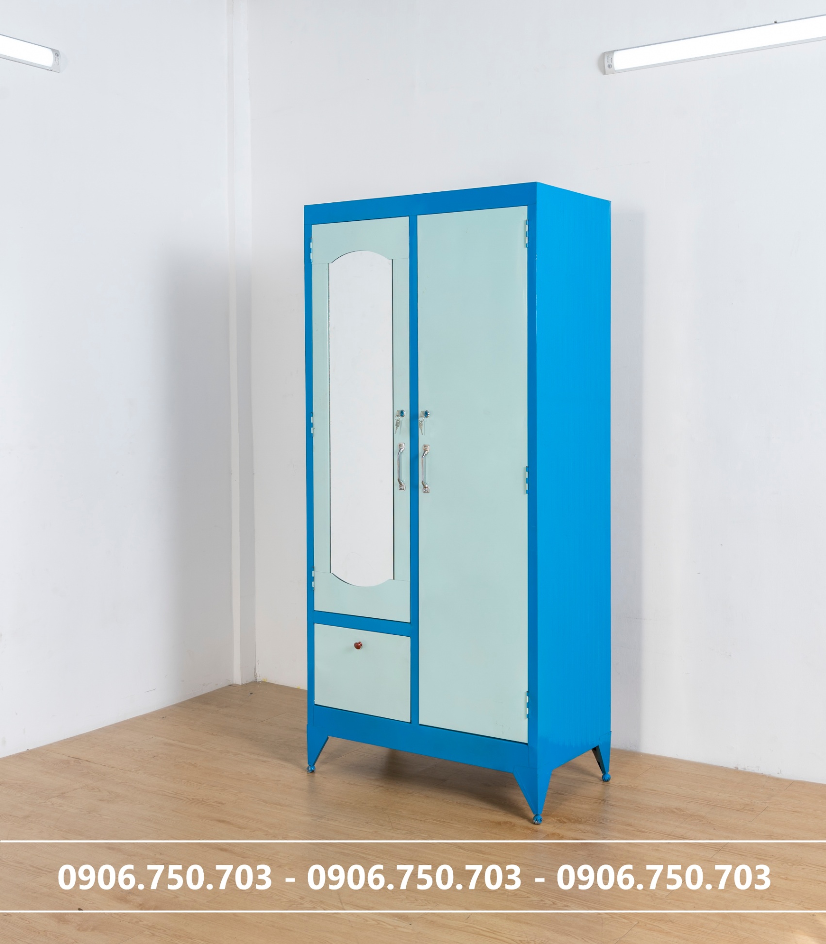 Tủ sắt quần áo sơn dầu 2 cánh giá rẻ cao 1m8 ngang 90cm xanh dương