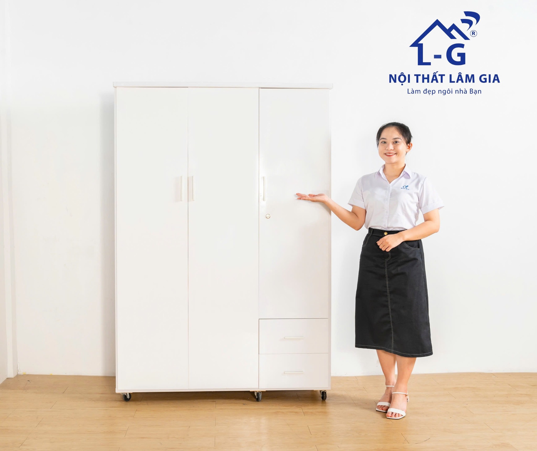 Tủ nhựa đài loan 3 cánh 1m8x1m2x45 màu trắng