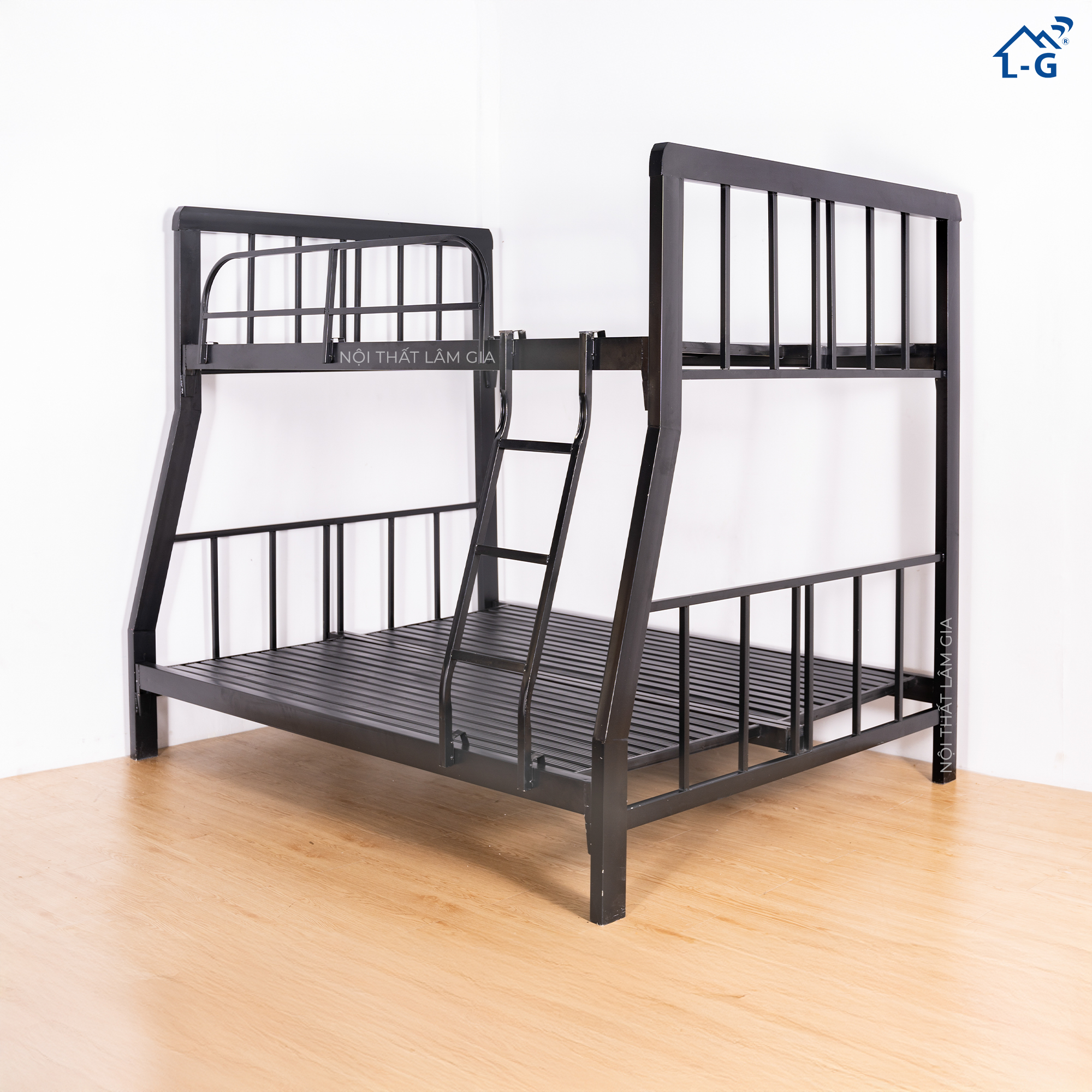 Giường Tầng Sắt Lệch Hộp Vuông 4x8 (GTSLHV4X8)