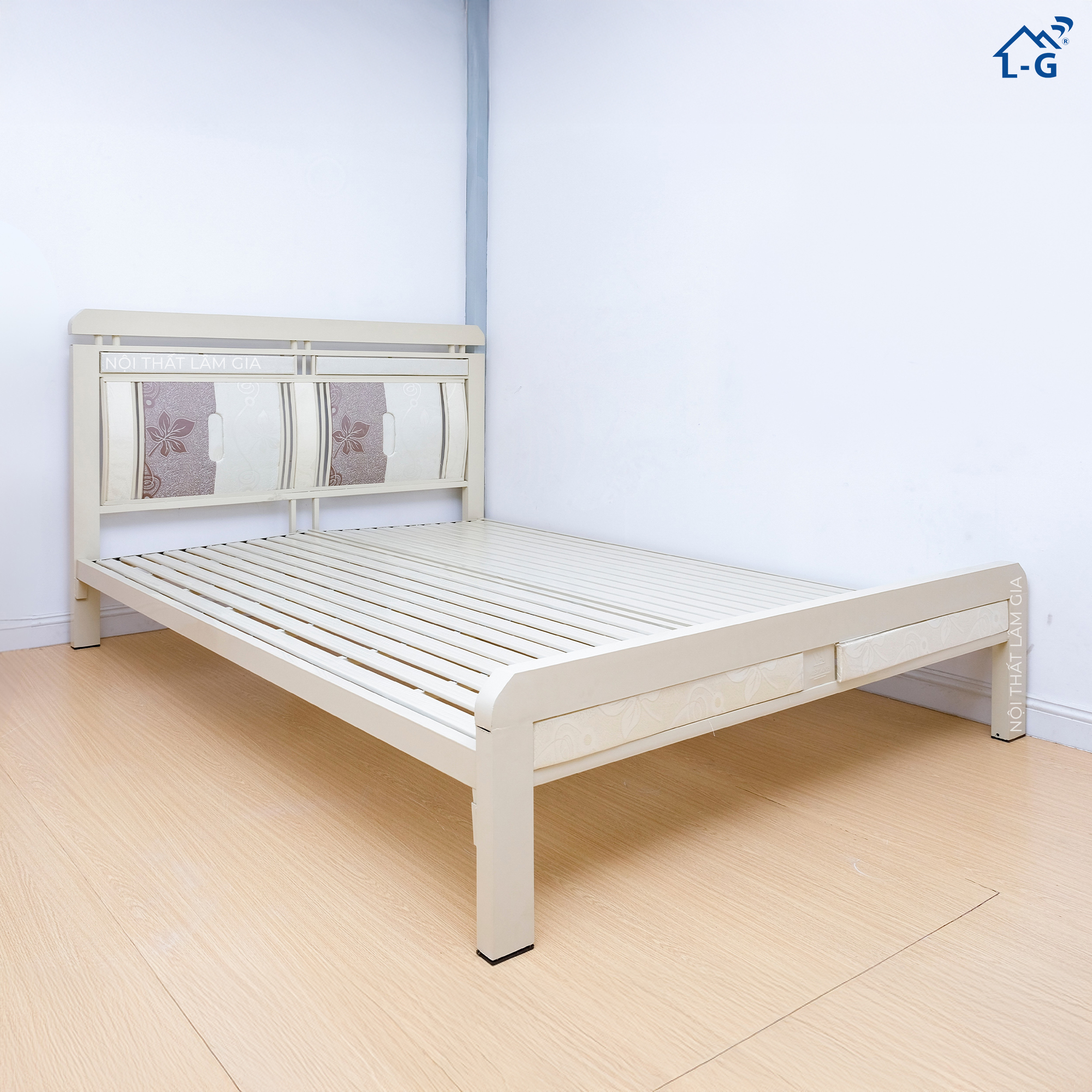 Giường Sắt Hộp 4x8 Siêu Chắc Chắn Mã 1921 (GSH4x8SCCM1921)
