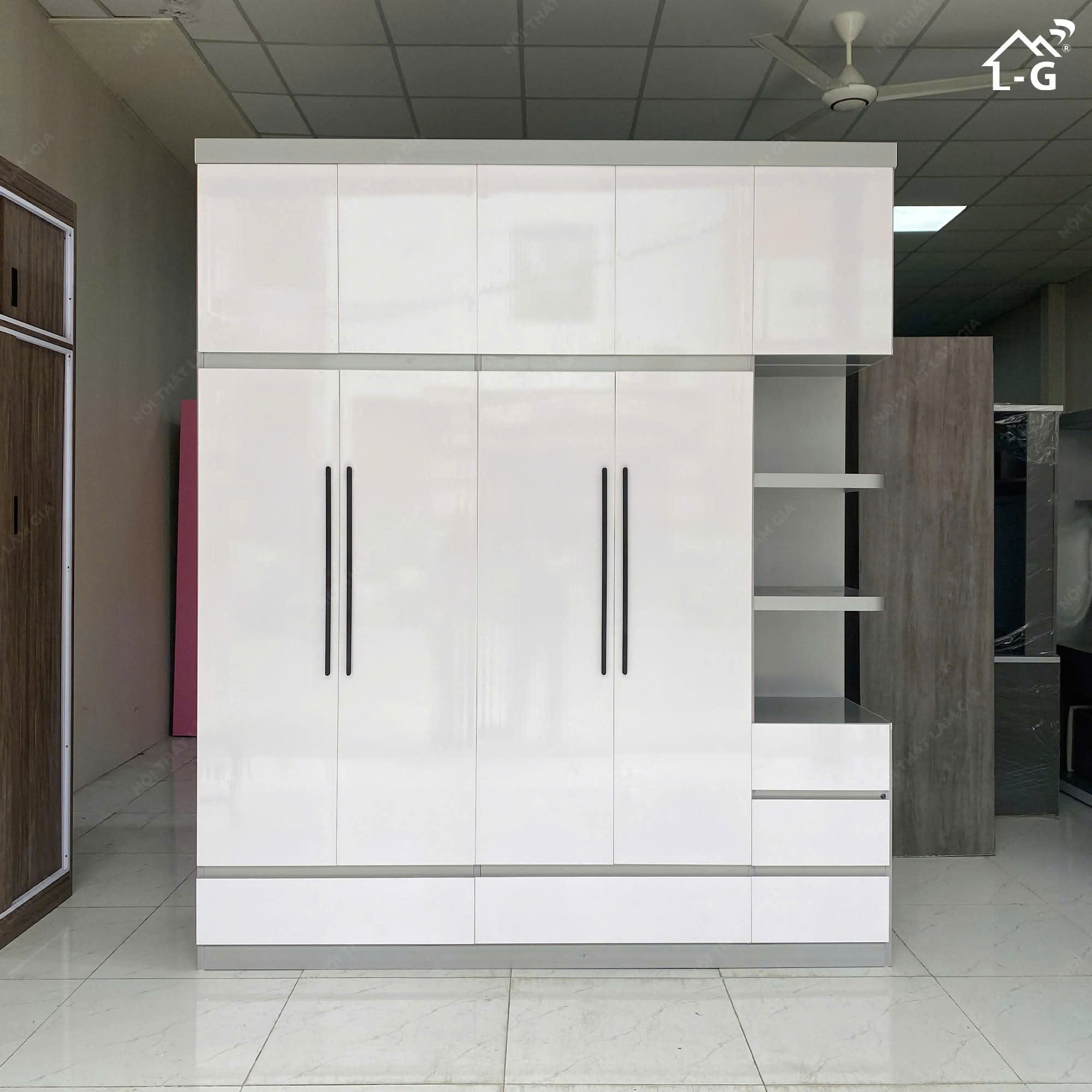 Tủ Quần Áo Nhựa Ecoplast 4 Cánh Có Kệ Trang Trí (TQANE4CCKTT)