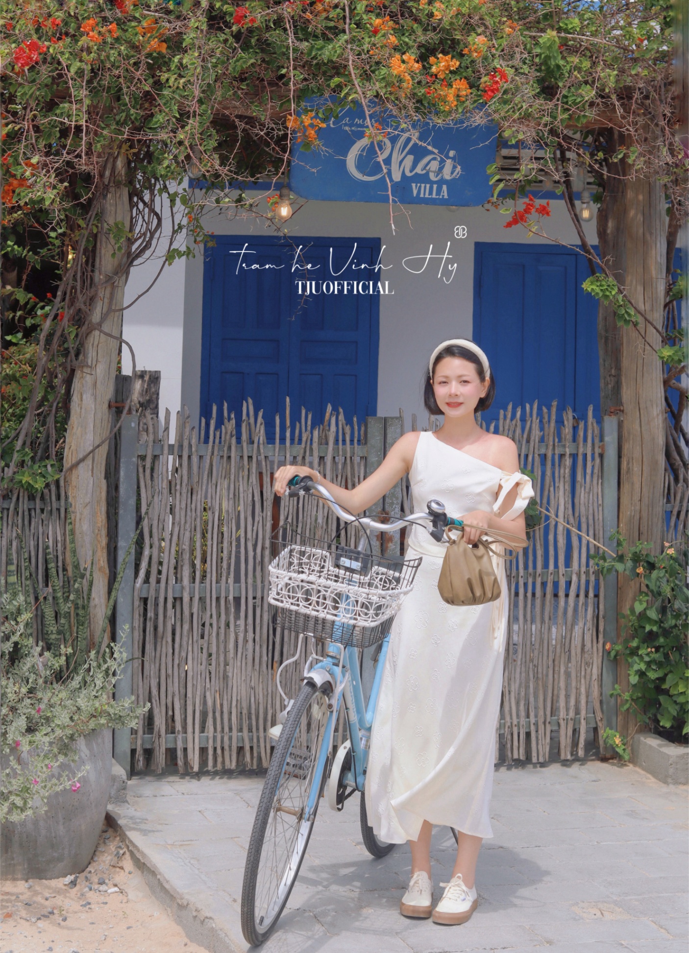 Chân váy Hoa Trà Trên Cát