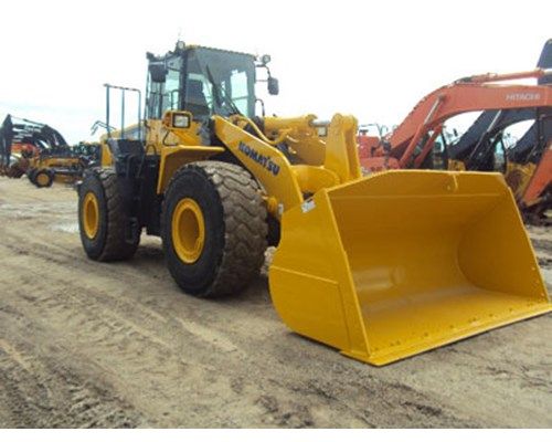 Những kí hiệu điển hình trên máy xúc Komatsu mà bạn cần biết