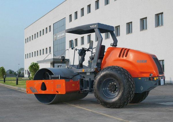 Xe lu HAMM 311D liệu có được coi là điểm nhấn của Series 300?