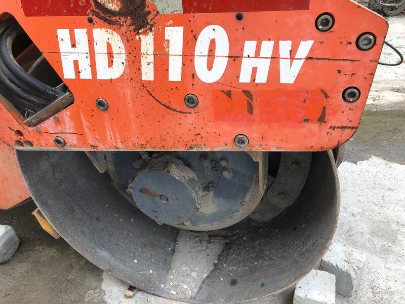 Xe lu rung hai bánh thép HAMM HD110HV