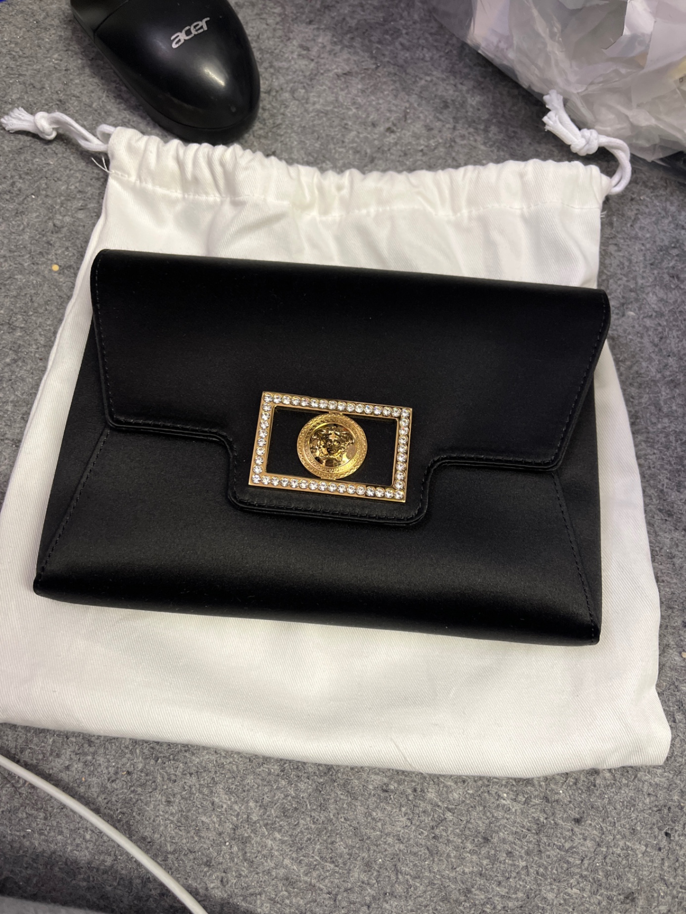 Clutch VS đen - logo nổi SNV