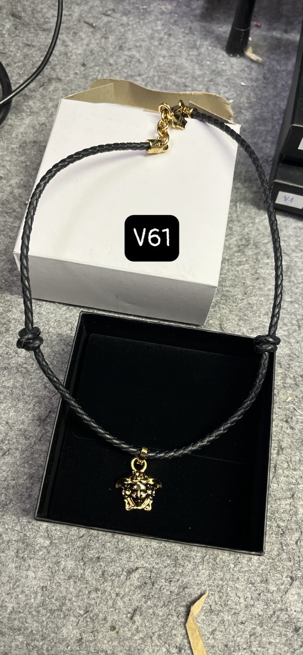 Vòng cổ da mạt medusa vàng