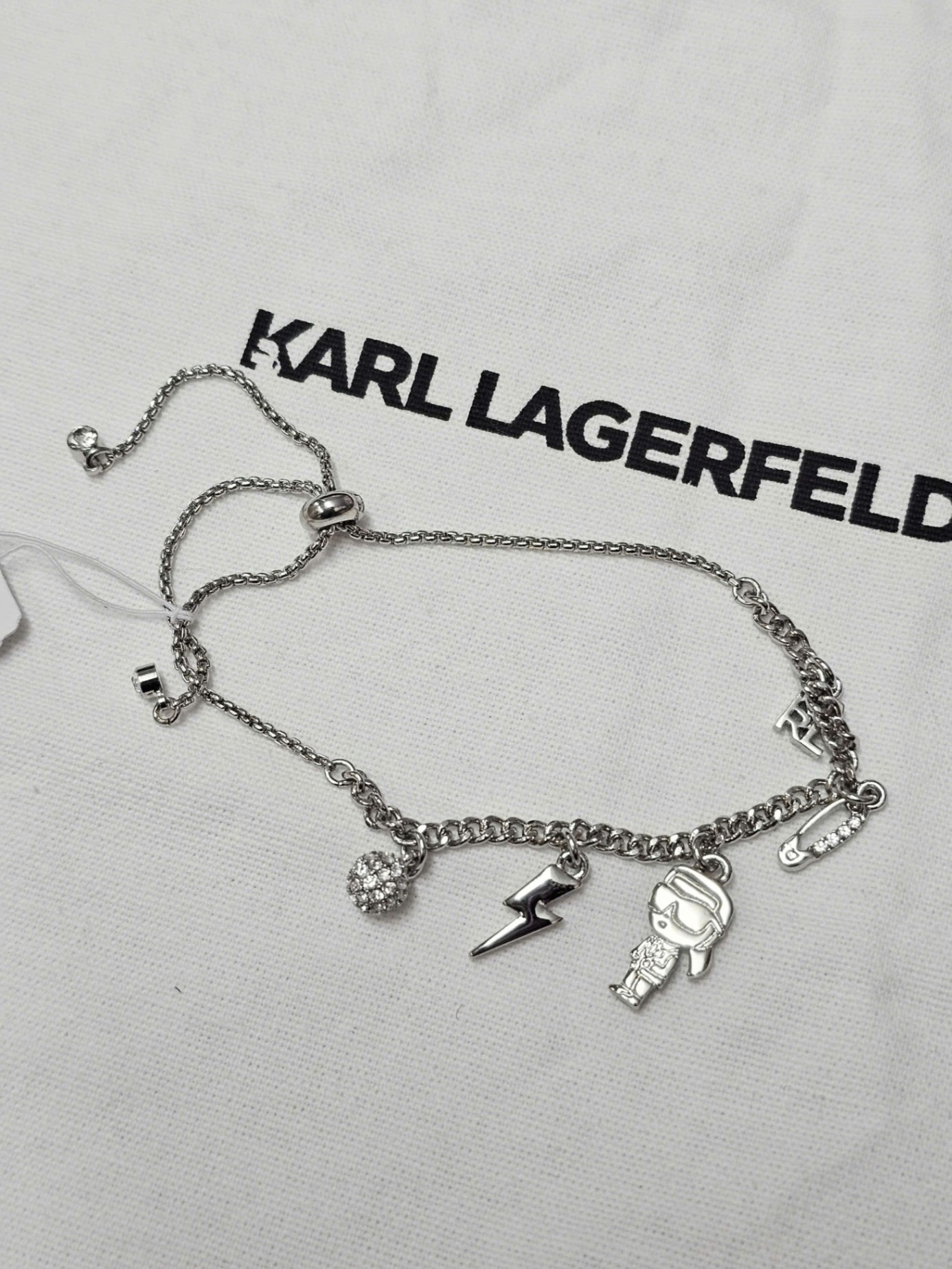 Lắc tay Karl bạc