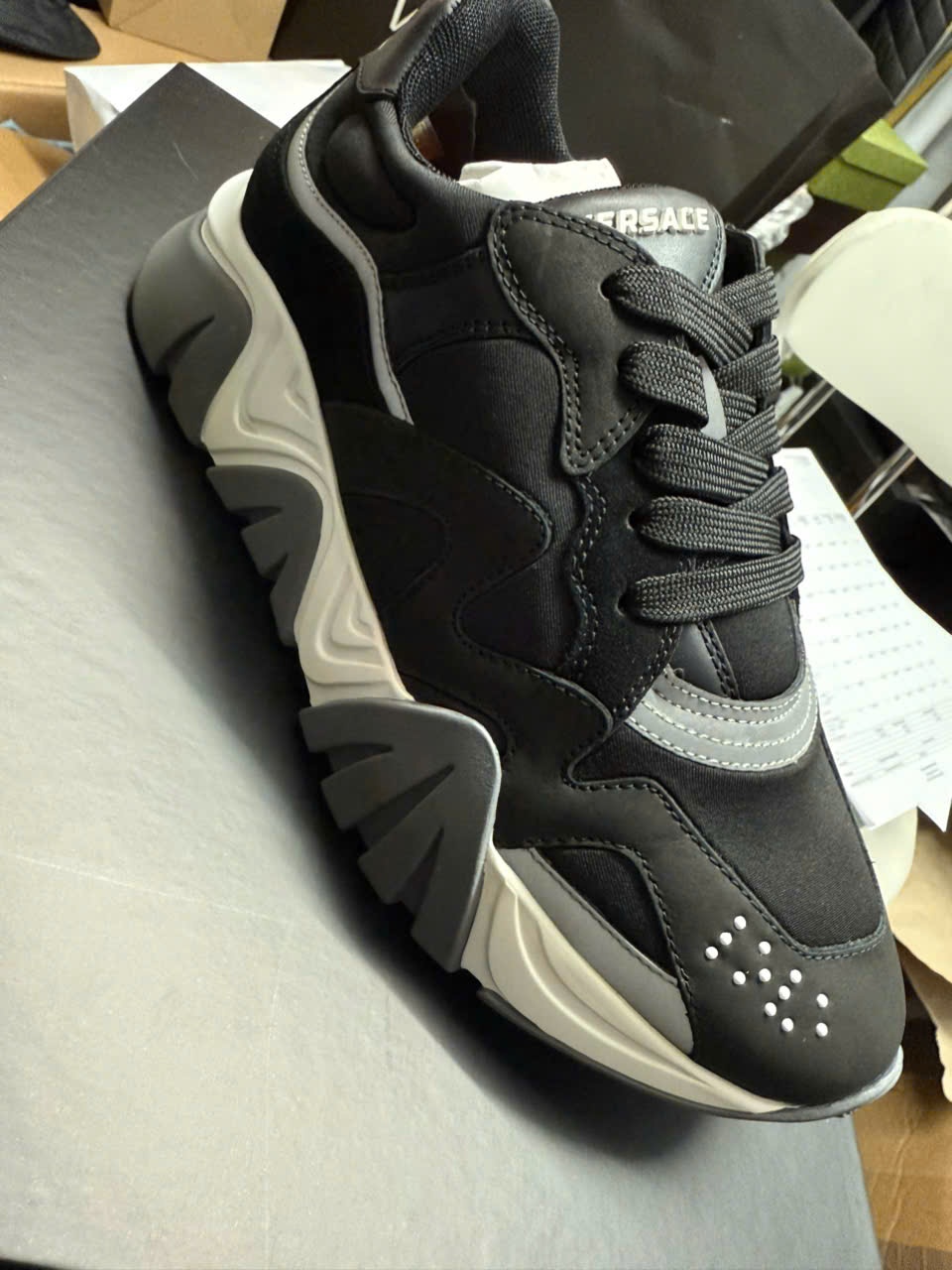 Giày Sneaker VS Đen - đế ghi - TM