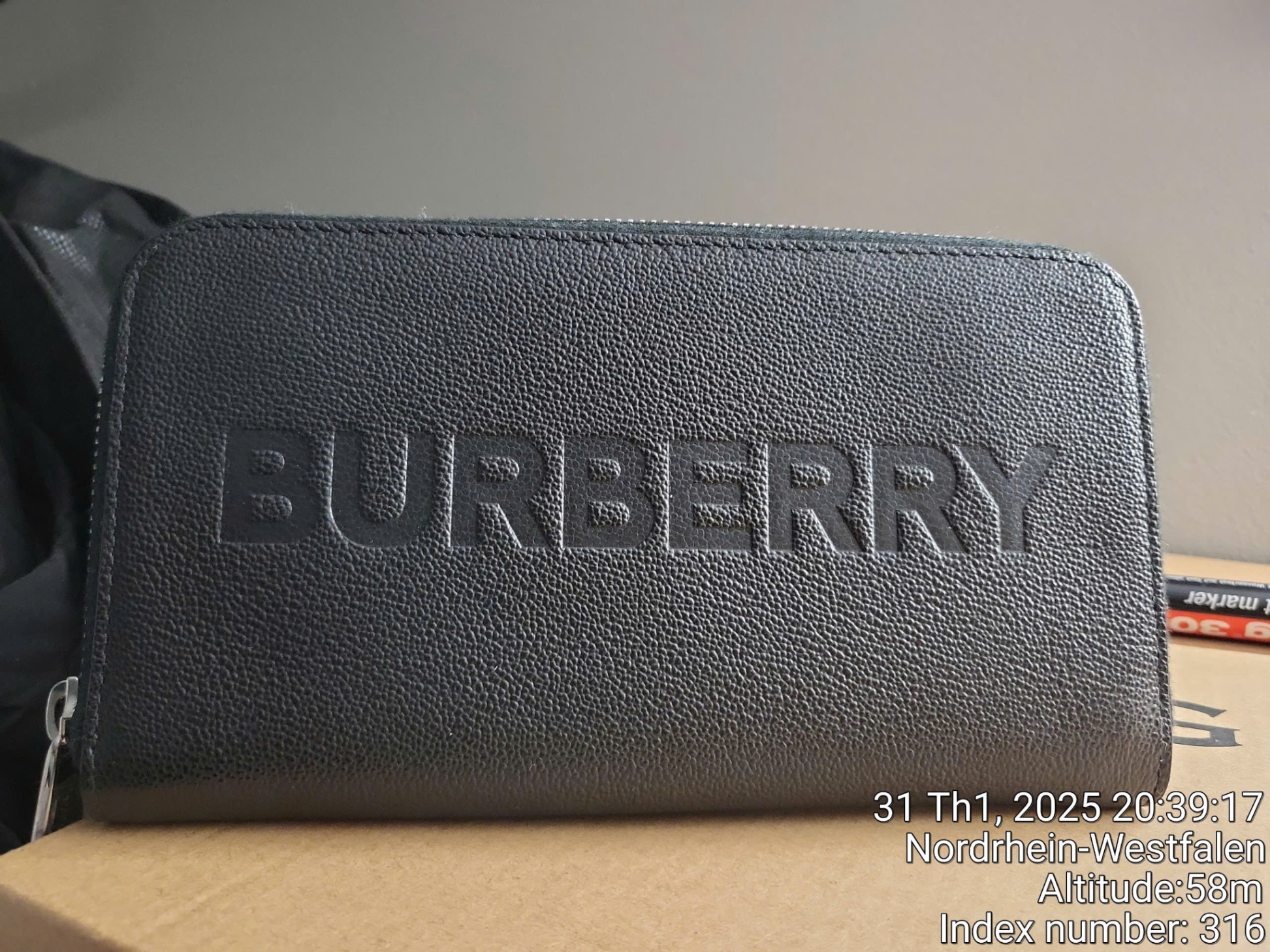 Ví BBR - chữ BURBERRY - Đen