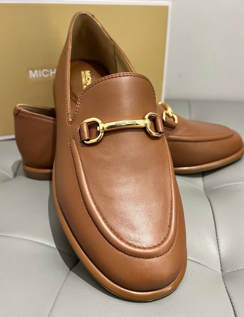 Giày loafer MK Carson 49S5CRFP1L - màu nâu