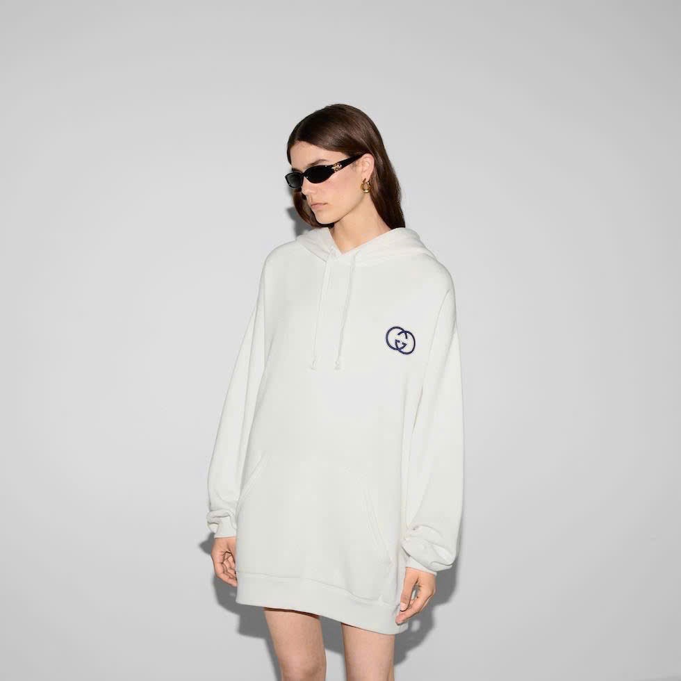 Áo hoodie GG trắng logo thêu chỉ xanh 753595-SNV
