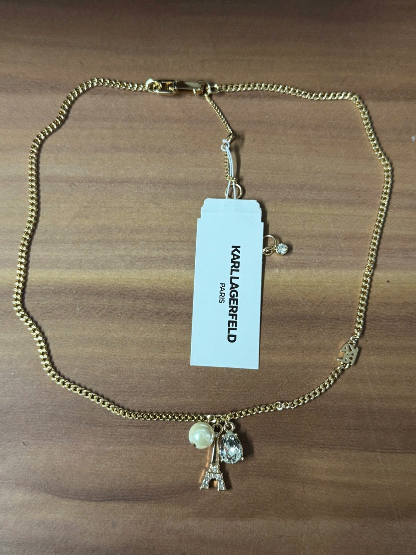 Dây chuyền Karl màu vàng + charm - JG250066