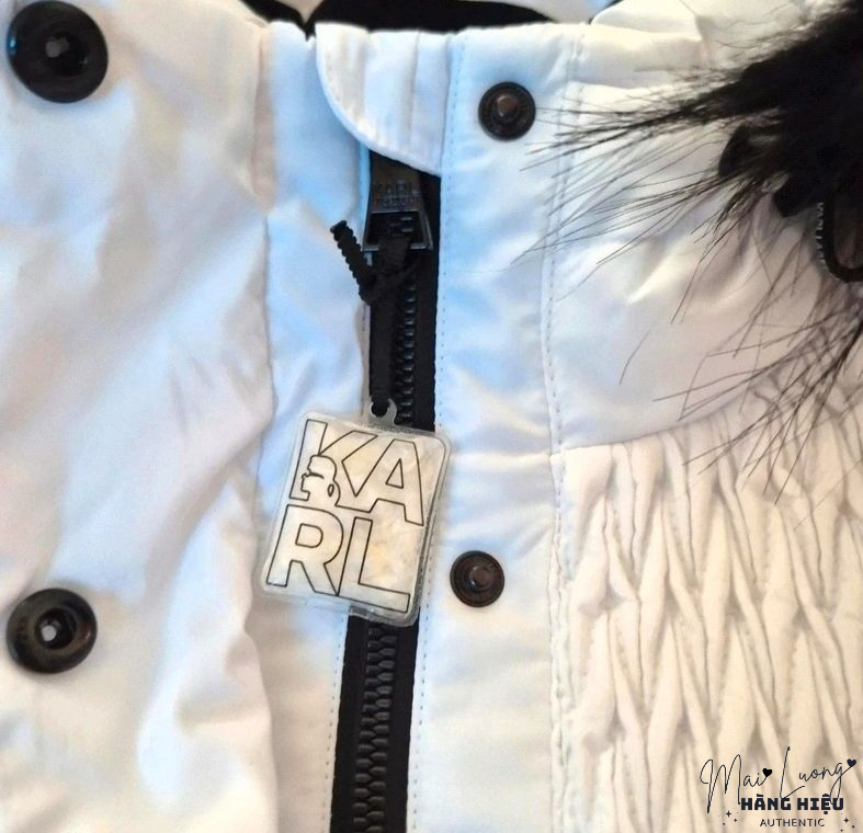 Áo khoác phao Karl trắng có mũ + belt - LWEMP917