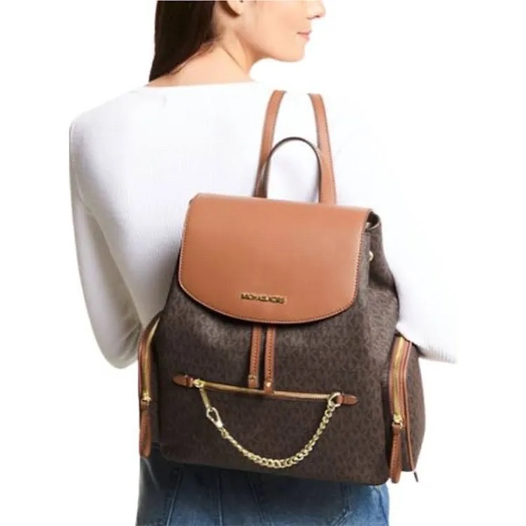 Balo MK Jet set item nâu full logo - 35T1GTTB6B - KT: 19/24*27*11