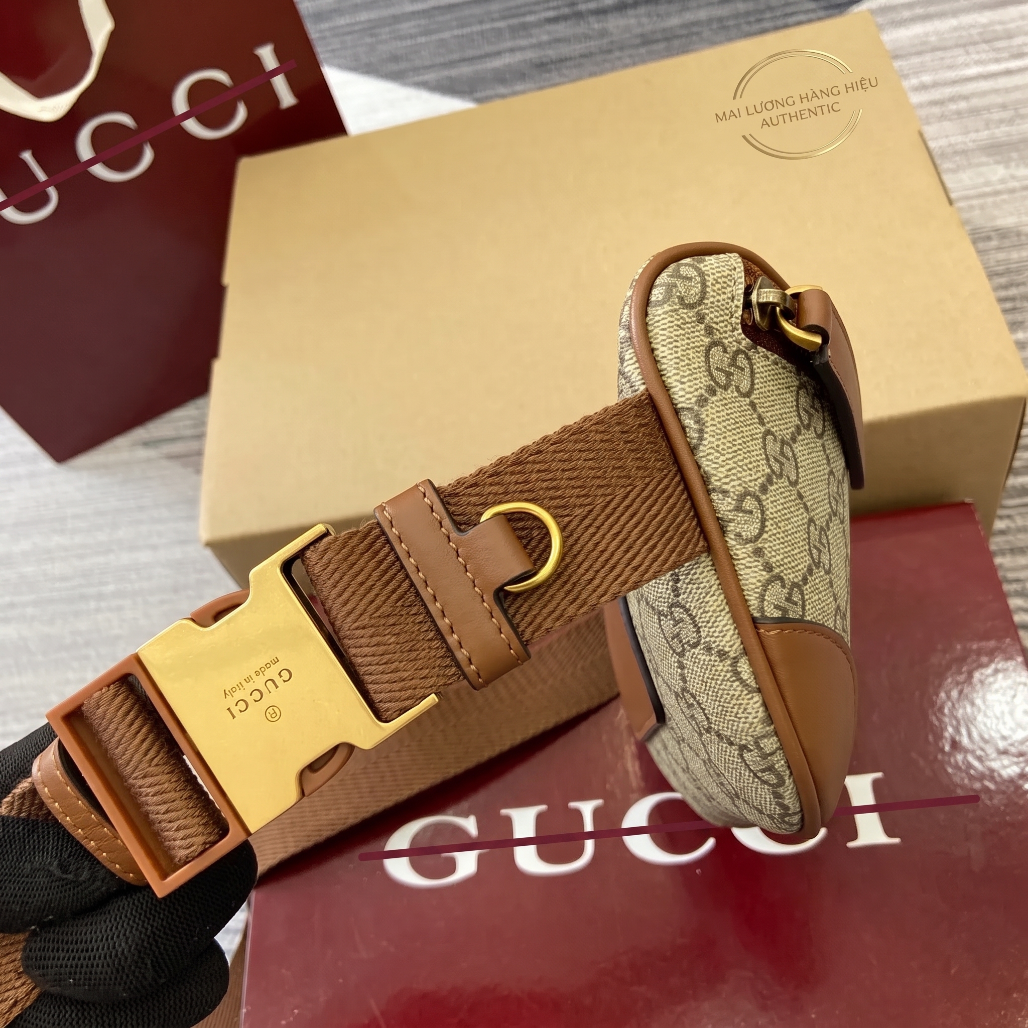 Belt bag GG nâu full logo viền da 821165