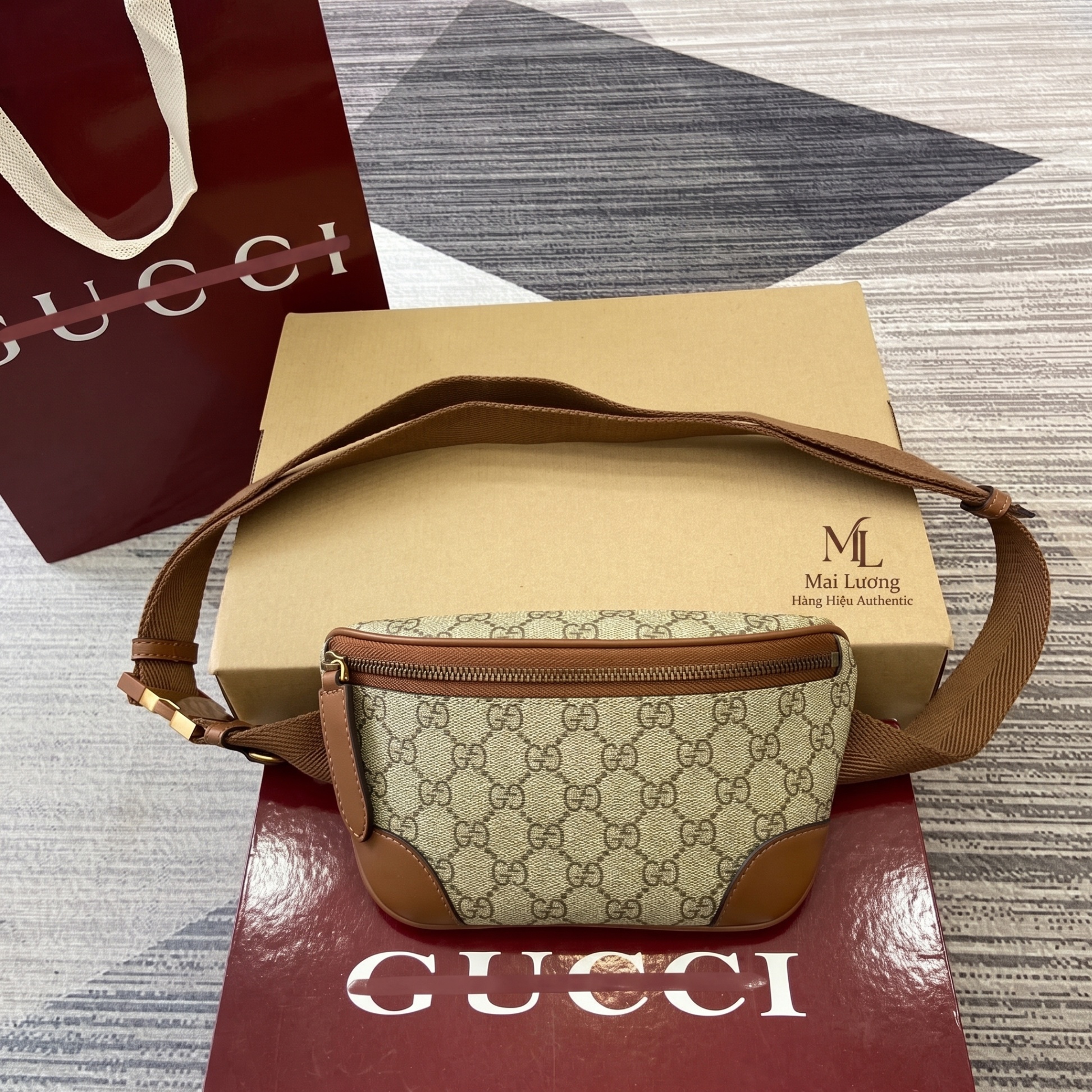 Belt bag GG nâu full logo viền da 821165