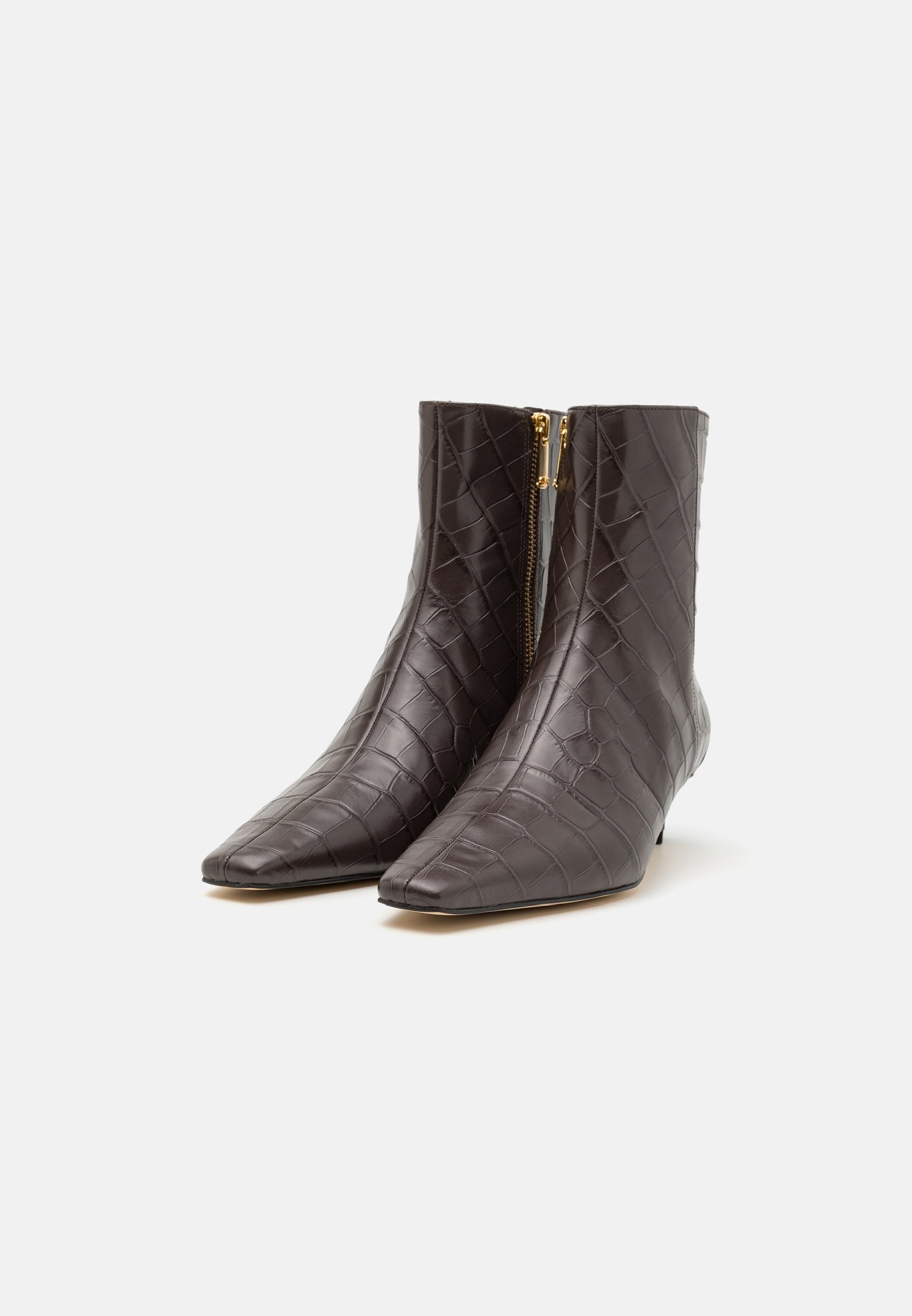 Boot MK cổ thấp nâu chocolate vân croc 40F4CSME5E