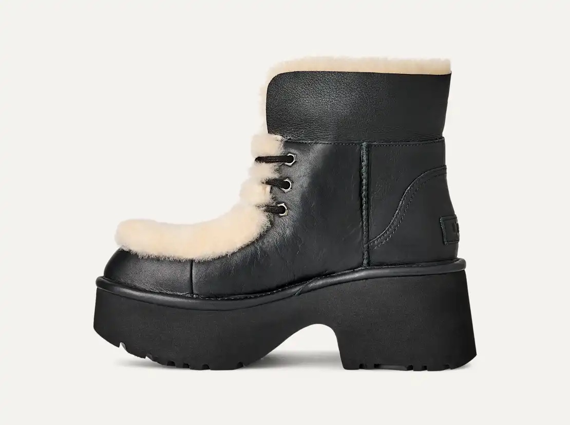 Boot UGG esmee lace up viền lông be - màu đen - chịu lạnh đến âm 20độ - có thể đi tuyết, mưa nhẹ vừa