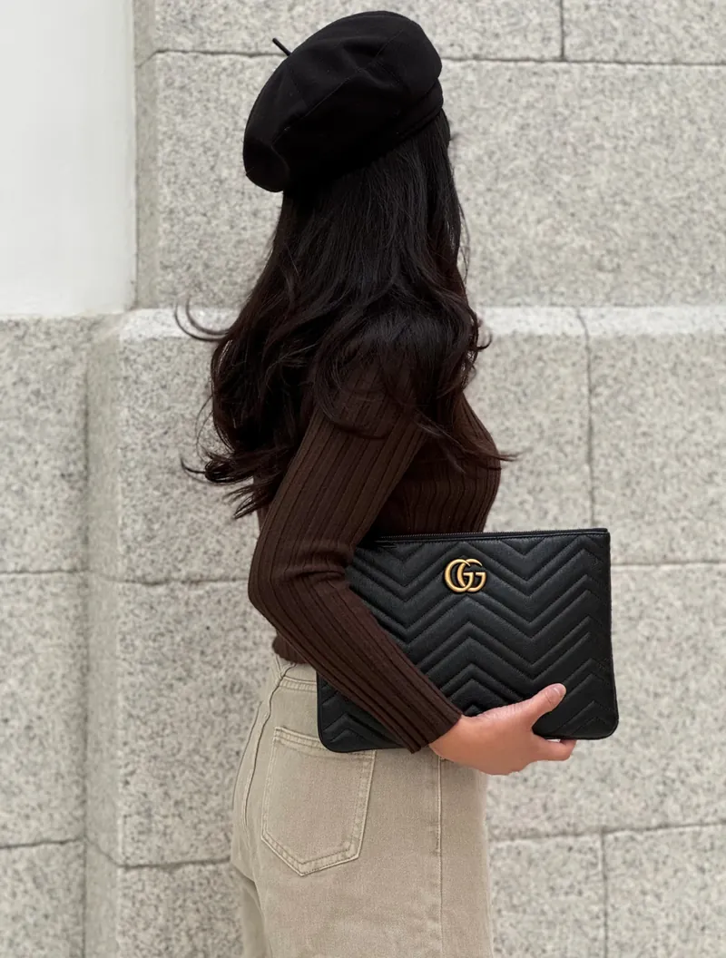 Clutch GG marmont đen hoạ tiết xương cá - SNV - 525541 - KT 28 x 19