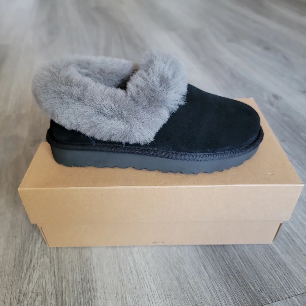 Giày UGG NTA viền lông xám - màu đen