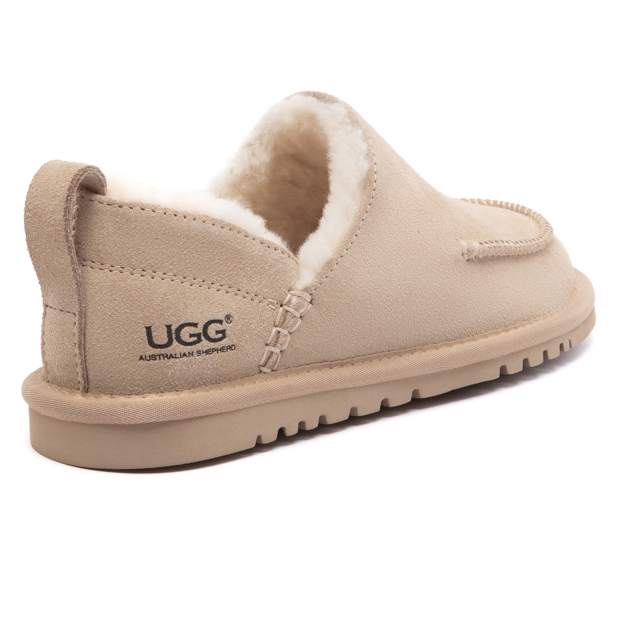 Giày UGG loria pull on màu be kem