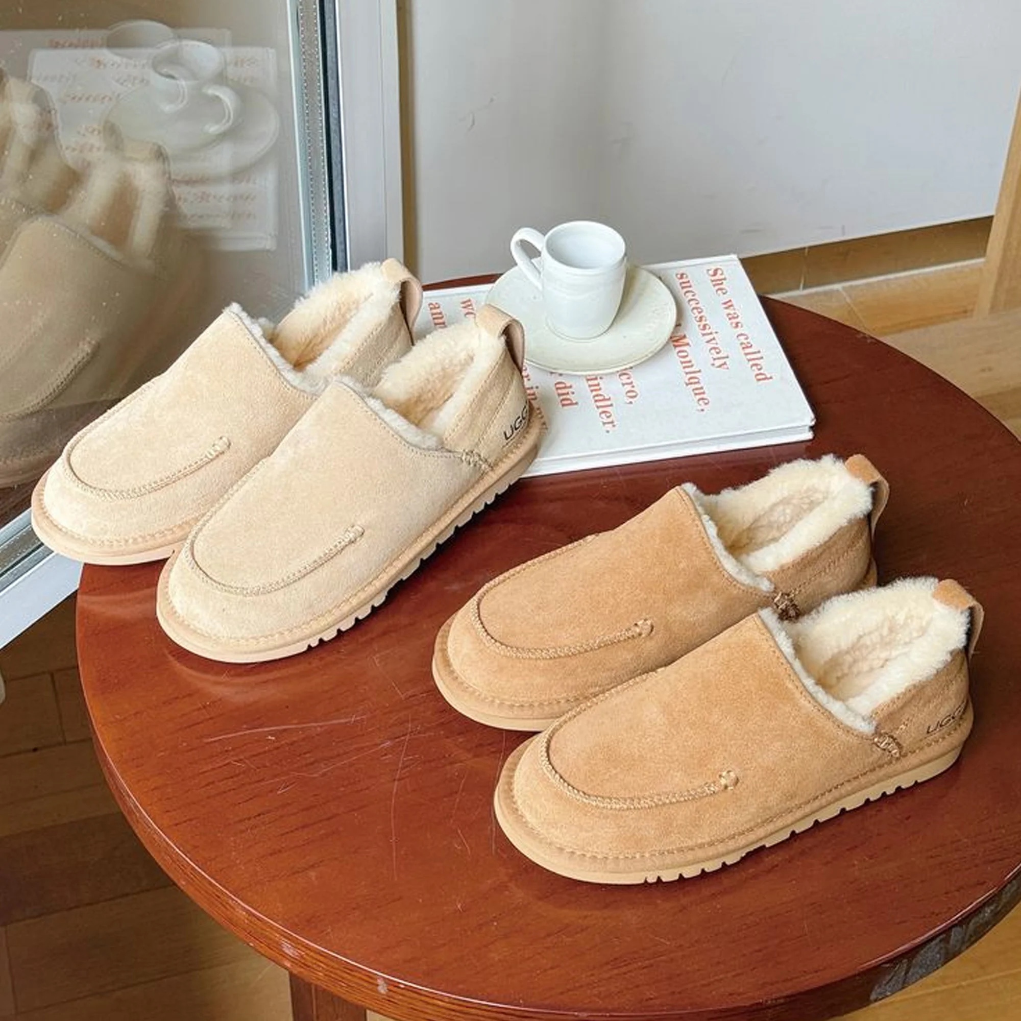 Giày UGG loria pull on màu nâu