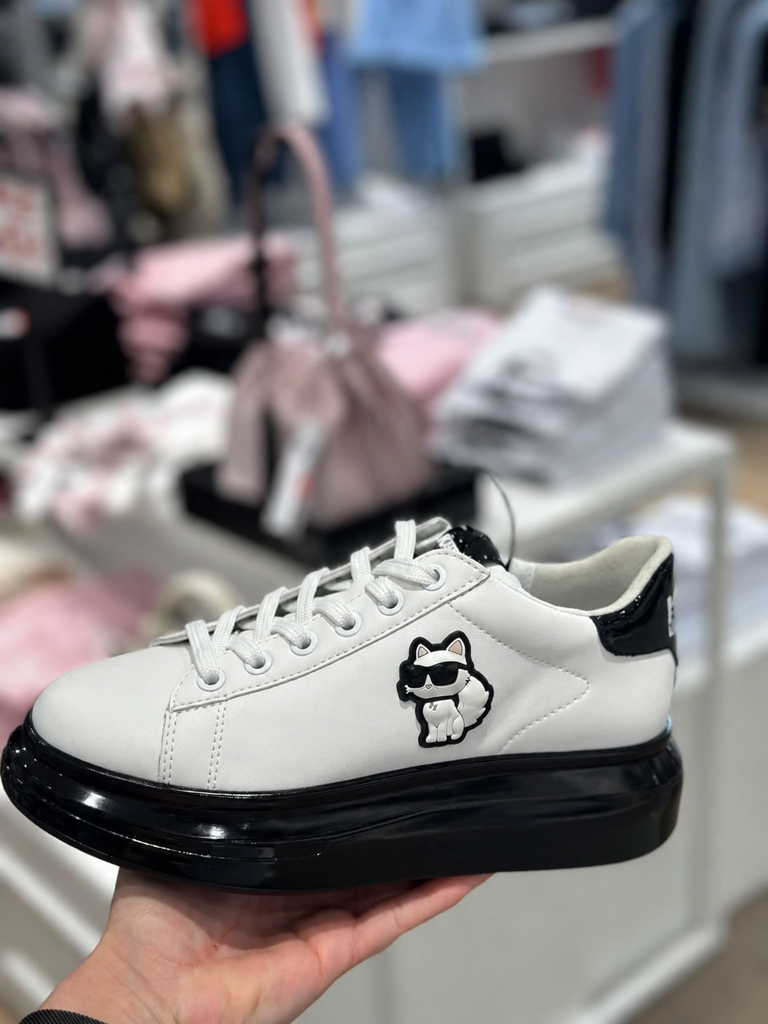 Giày sneaker karl trắng đế + gót đen logo ikonik & mèo- KL96630N - Đế 5 mũi 3
