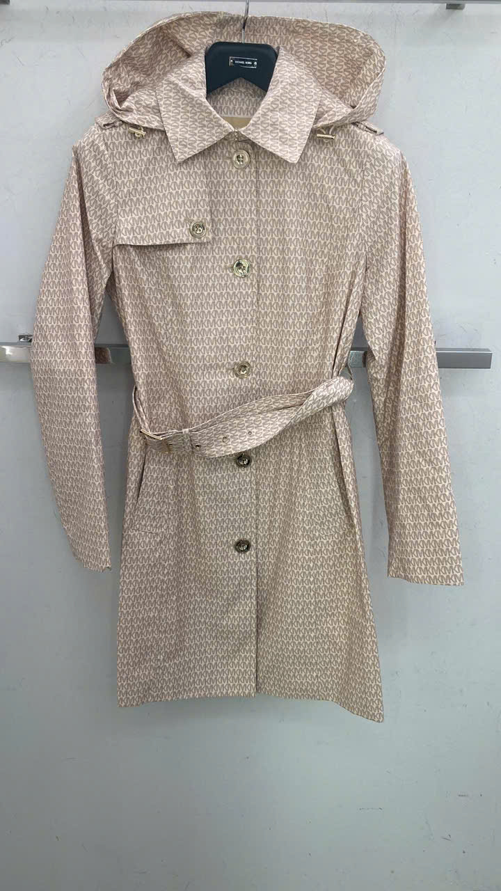 Áo khoác MK Trench Coat dáng dài màu vani full logo 77y6427m72