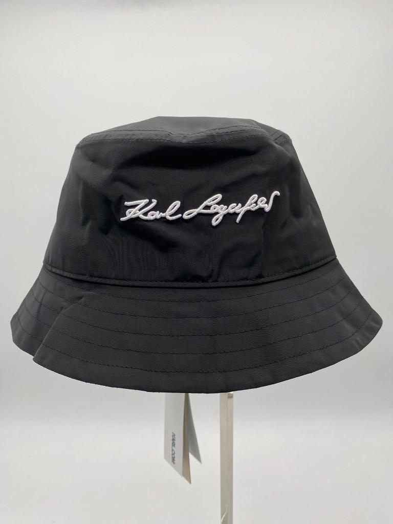 Mũ karl bucket signature đen logo thêu - 21W3402