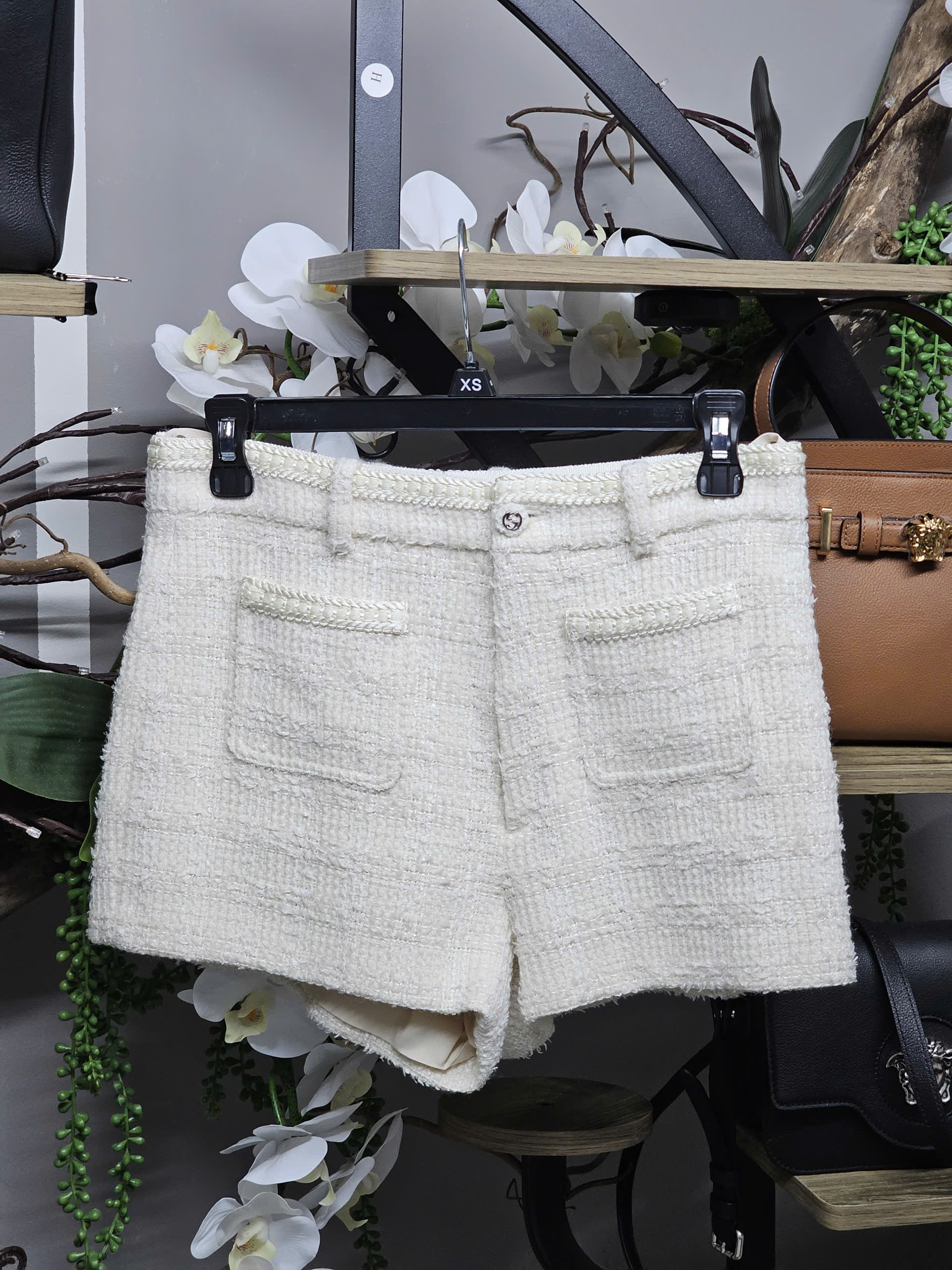 Quần short GG Armure dạ kem (776464)