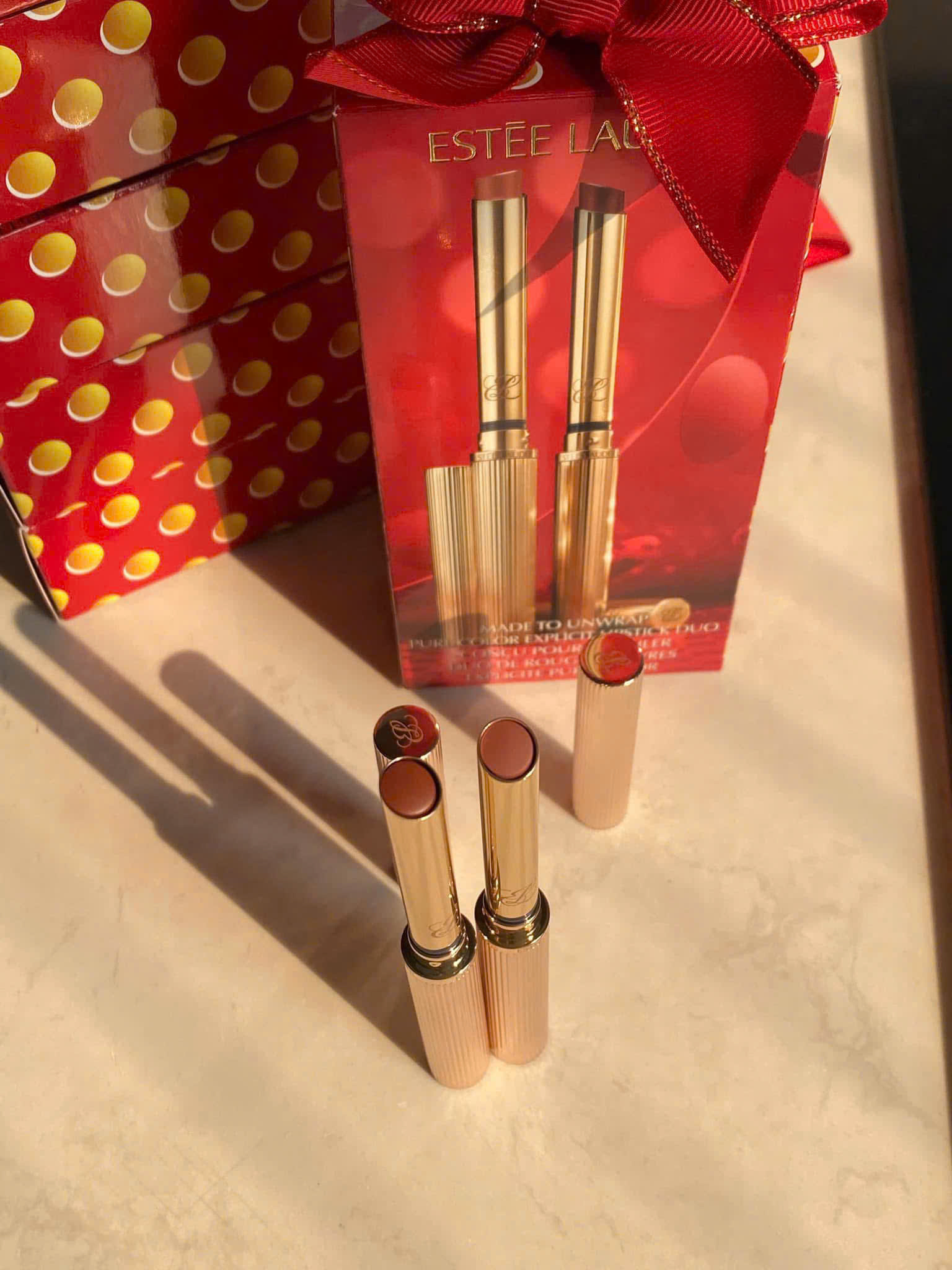 Sét 2 son estee lauder Made to unwrap màu A55