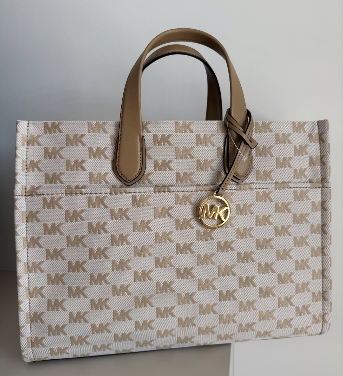 Shopper MK Gigi màu kaki logo - 38S5G3GT3J (KT: 37 / 30 / 10)