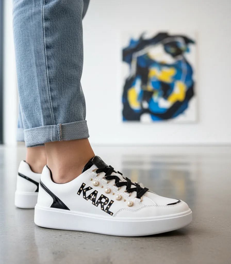 Sneaker Karl trắng phối đen đính ngọc trai KL351025