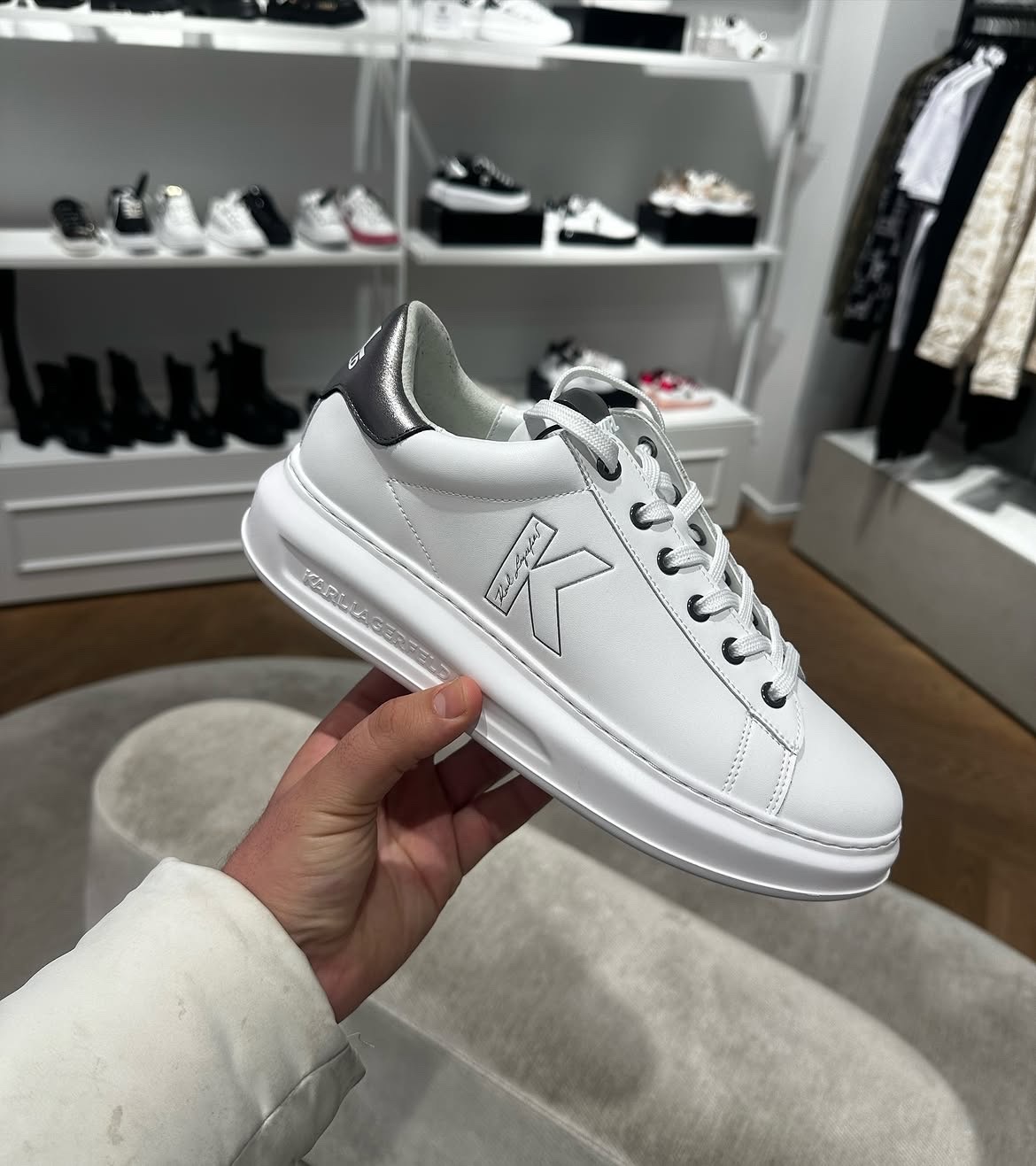 Sneaker karl nam trắng logo K gót xám - KL95510K