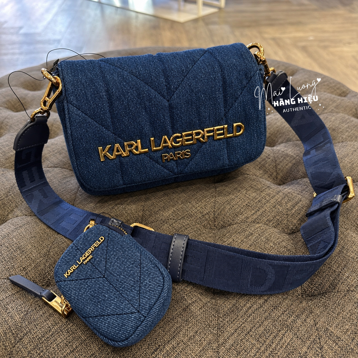 Túi Karl xanh navy vải logo vàng - LH5EG4CC - KT: 21*15*7