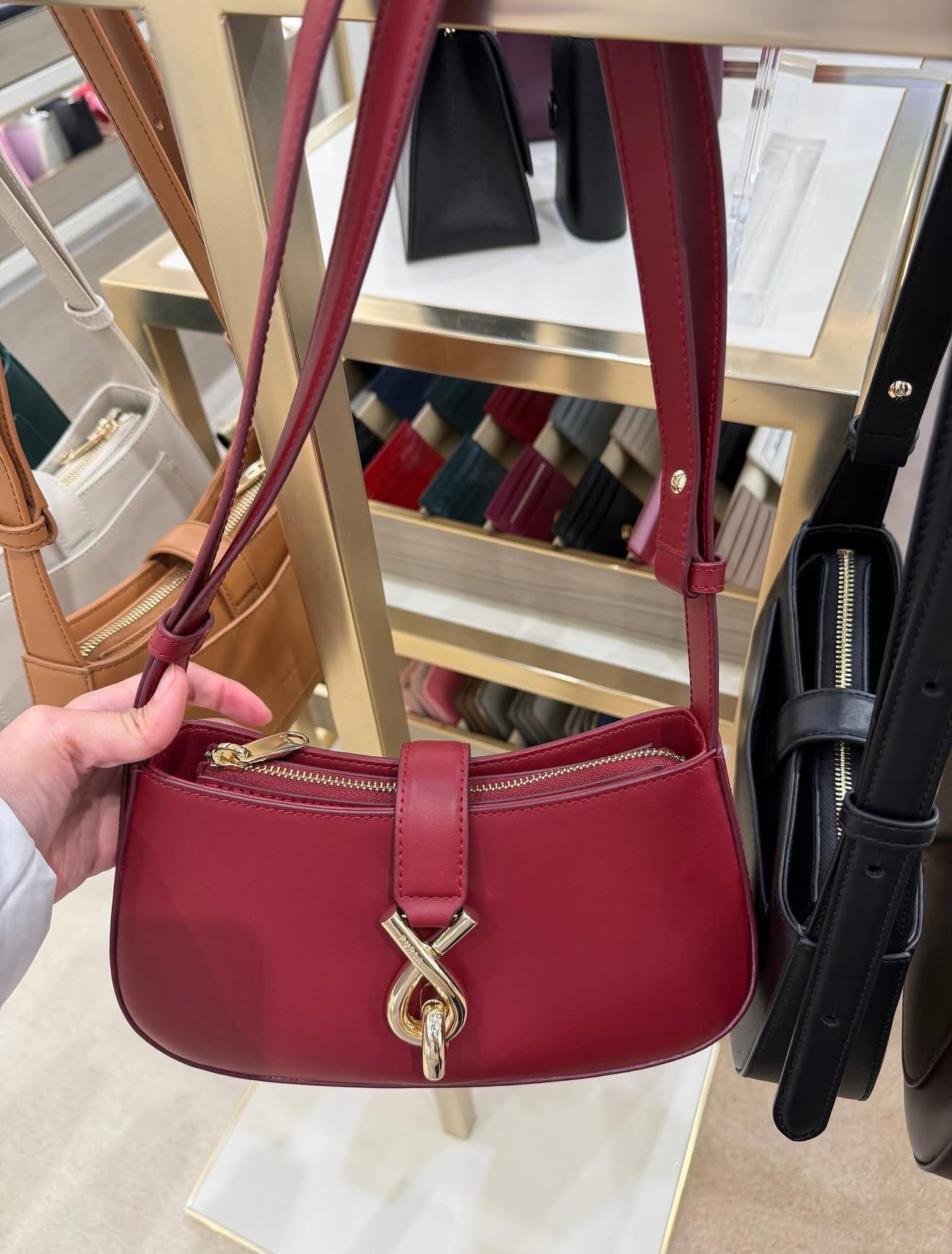 Túi xách Fula Mianova size Small màu đỏ mận KT: 24*12*5