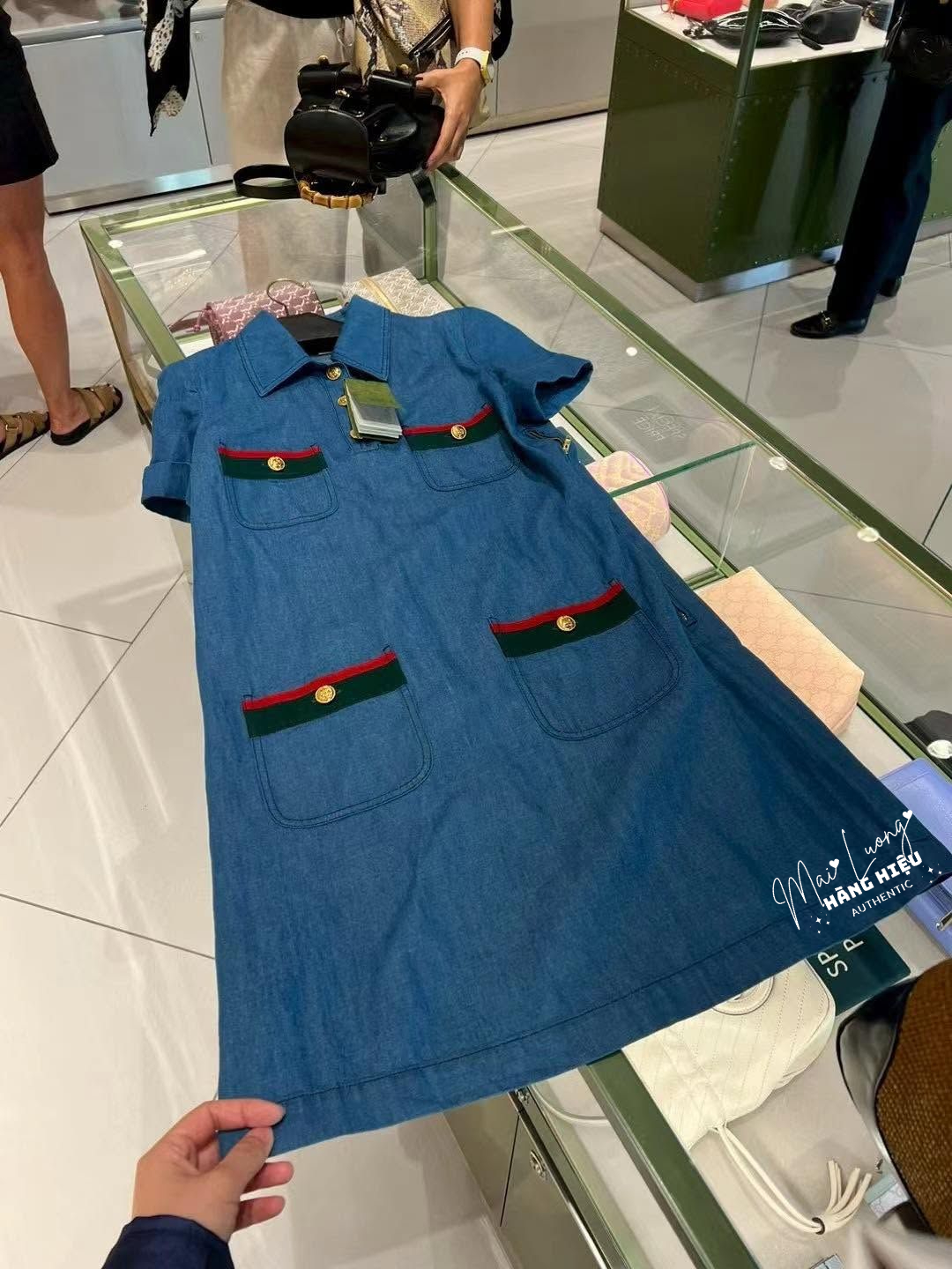 Váy GG denim xanh khuy vàng - SNV 753515