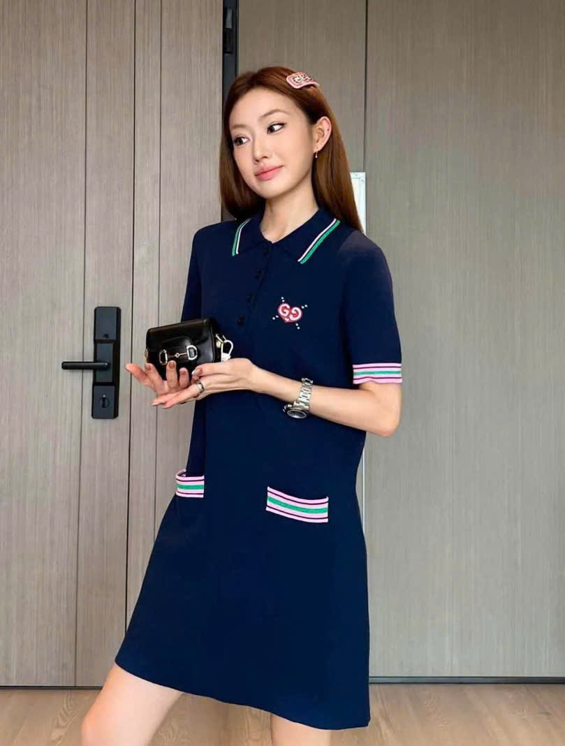 Váy len GG xanh navy viền hồng logo thêu - SNV - 782256