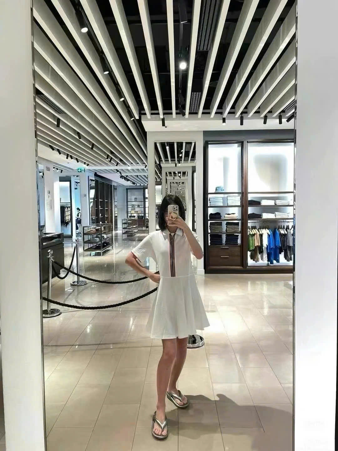 Váy polo nữ BBR - màu trắng