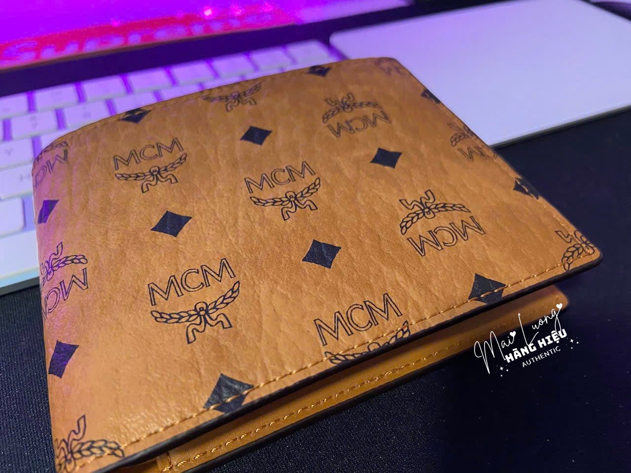 Ví MCM nâu họa tiết monogram