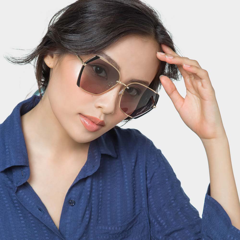 Mắt kính vuông kim loại phối cạnh nhựa