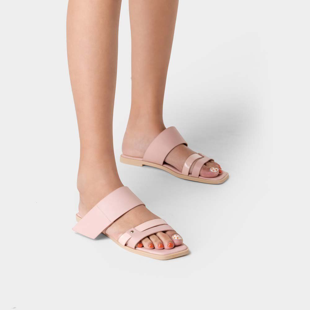 Giày sandal hở gót quai ngang