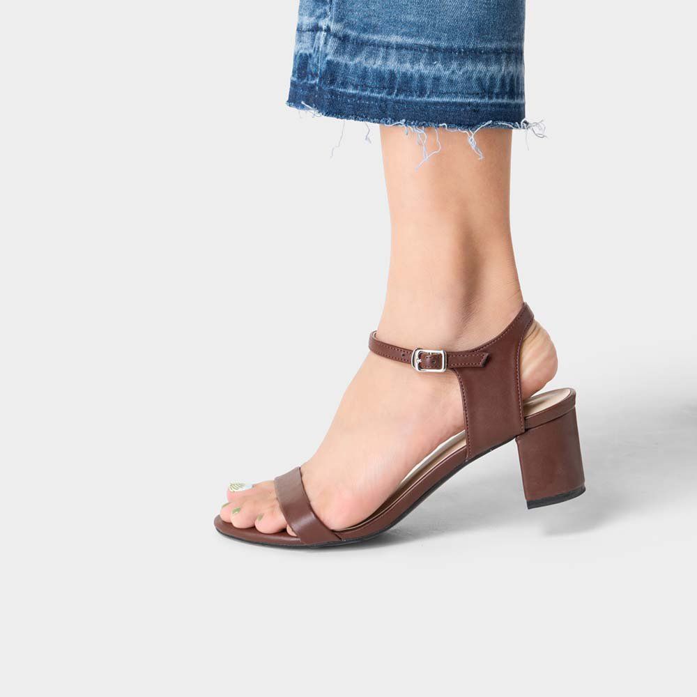 Giày sandal gót vuông quai ngang